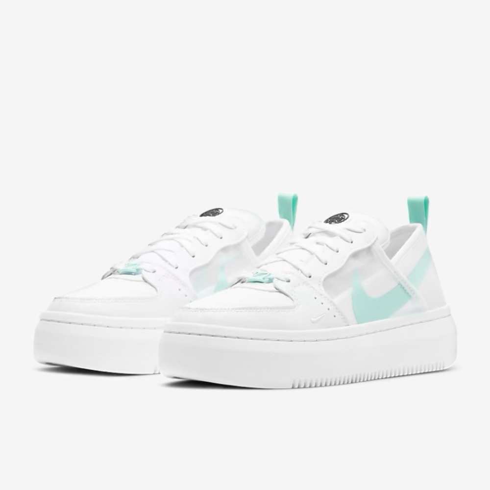Nike Court Vision Alta - Size 8 - Picture 4 of 6